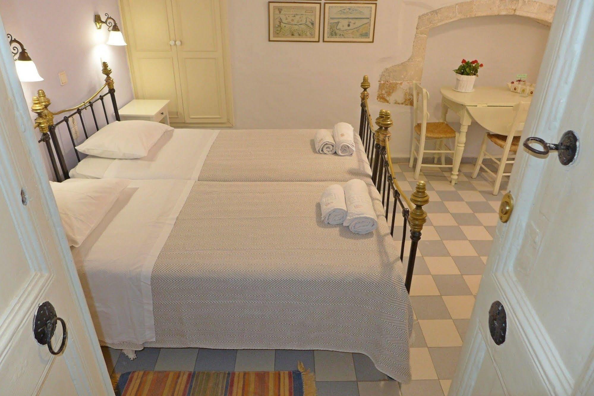 Pension Eva La Canea Esterno foto