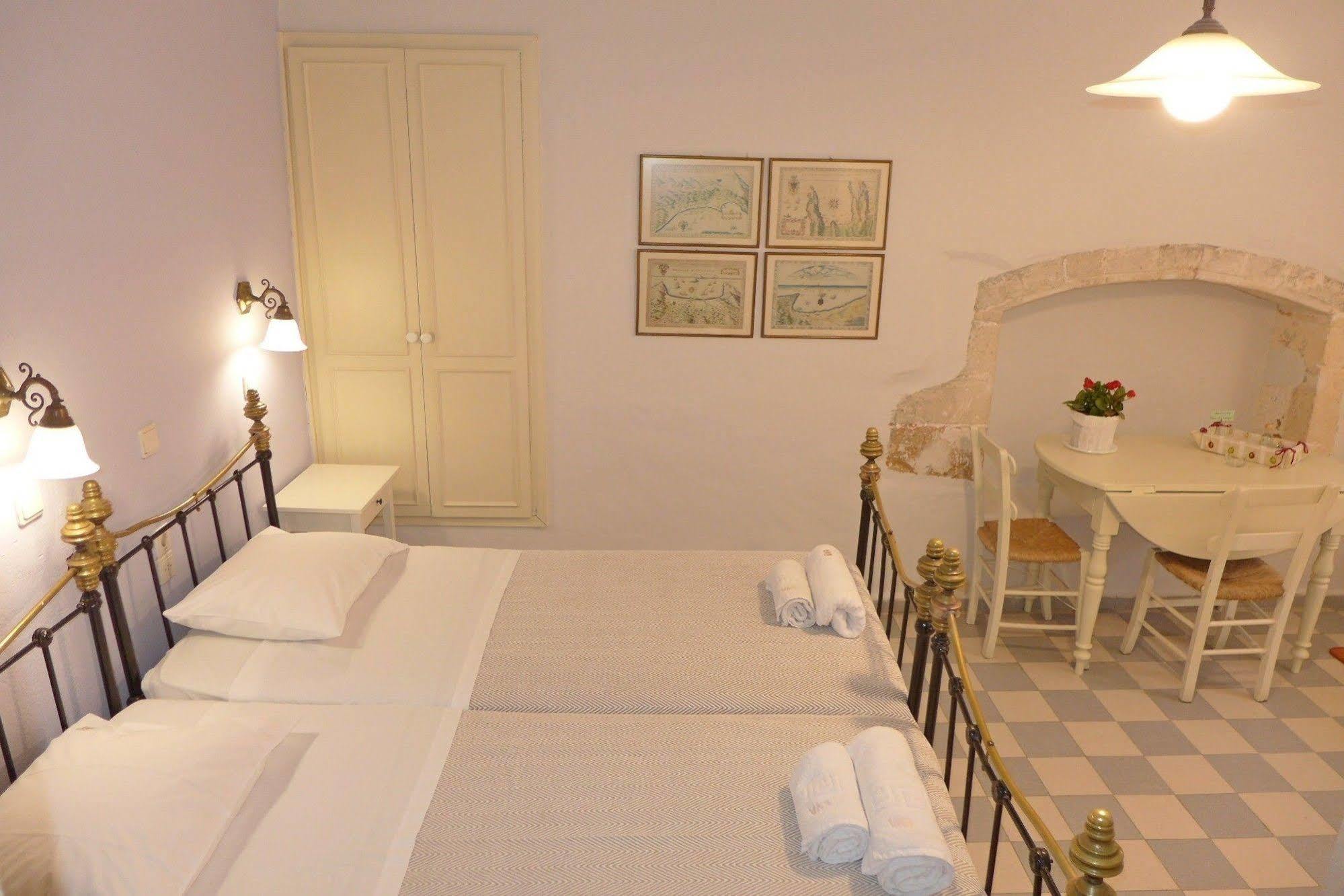 Pension Eva La Canea Esterno foto